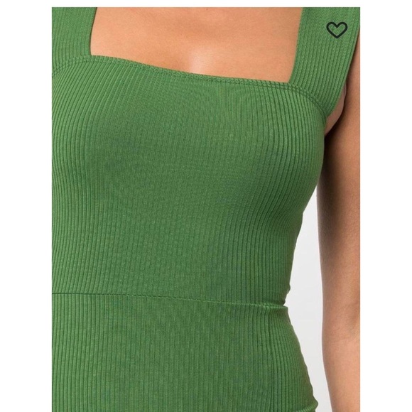 REFORMATION CASSI DRESS NWT L - Picture 3 of 7